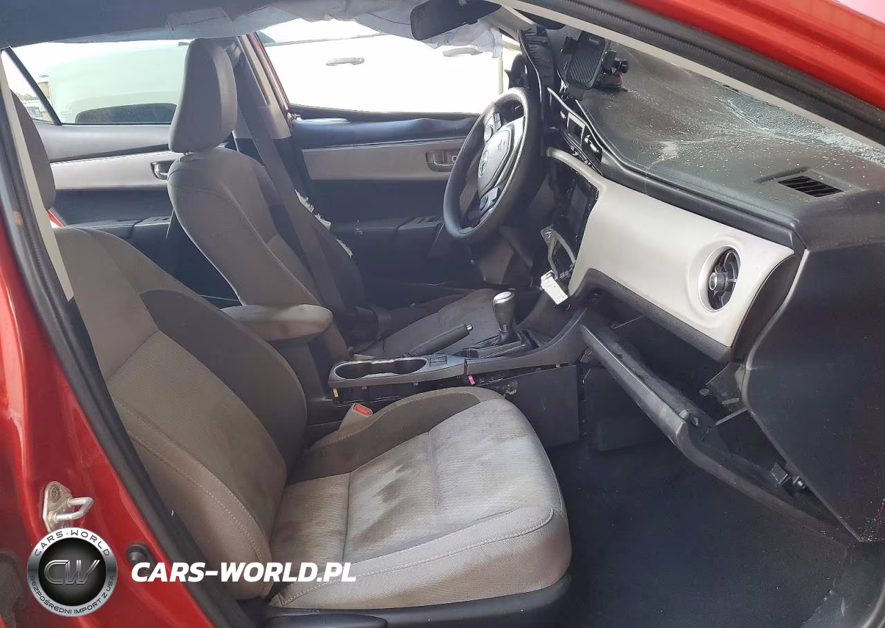 2017 Toyota Corolla Le VIN:5YFBURHE2HP735999 - 7