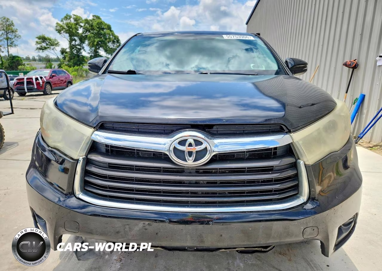 2015 Toyota Highlander Le VIN:5TDBKRFH4FS074256 - 5