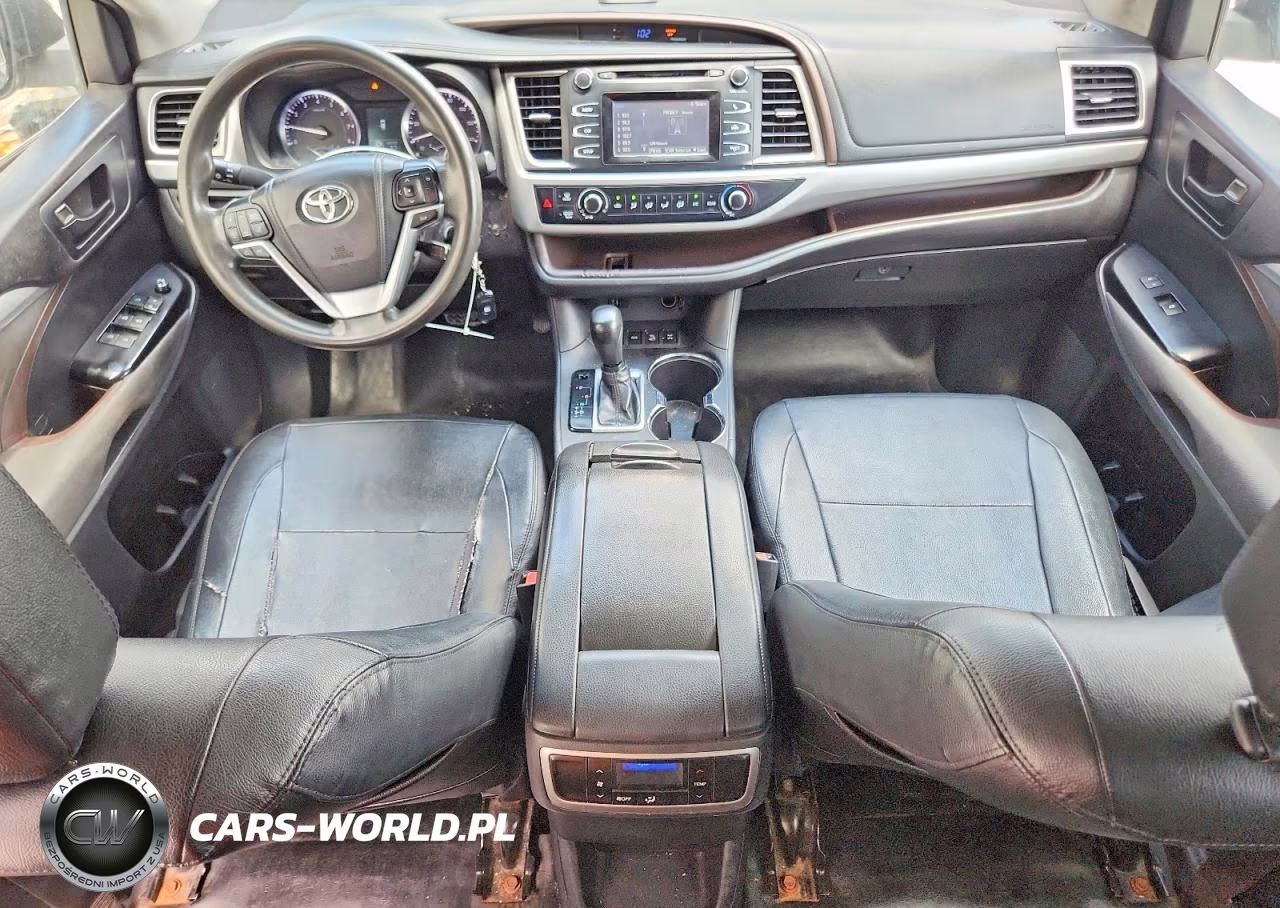 2015 Toyota Highlander Le VIN:5TDBKRFH4FS074256 - 8