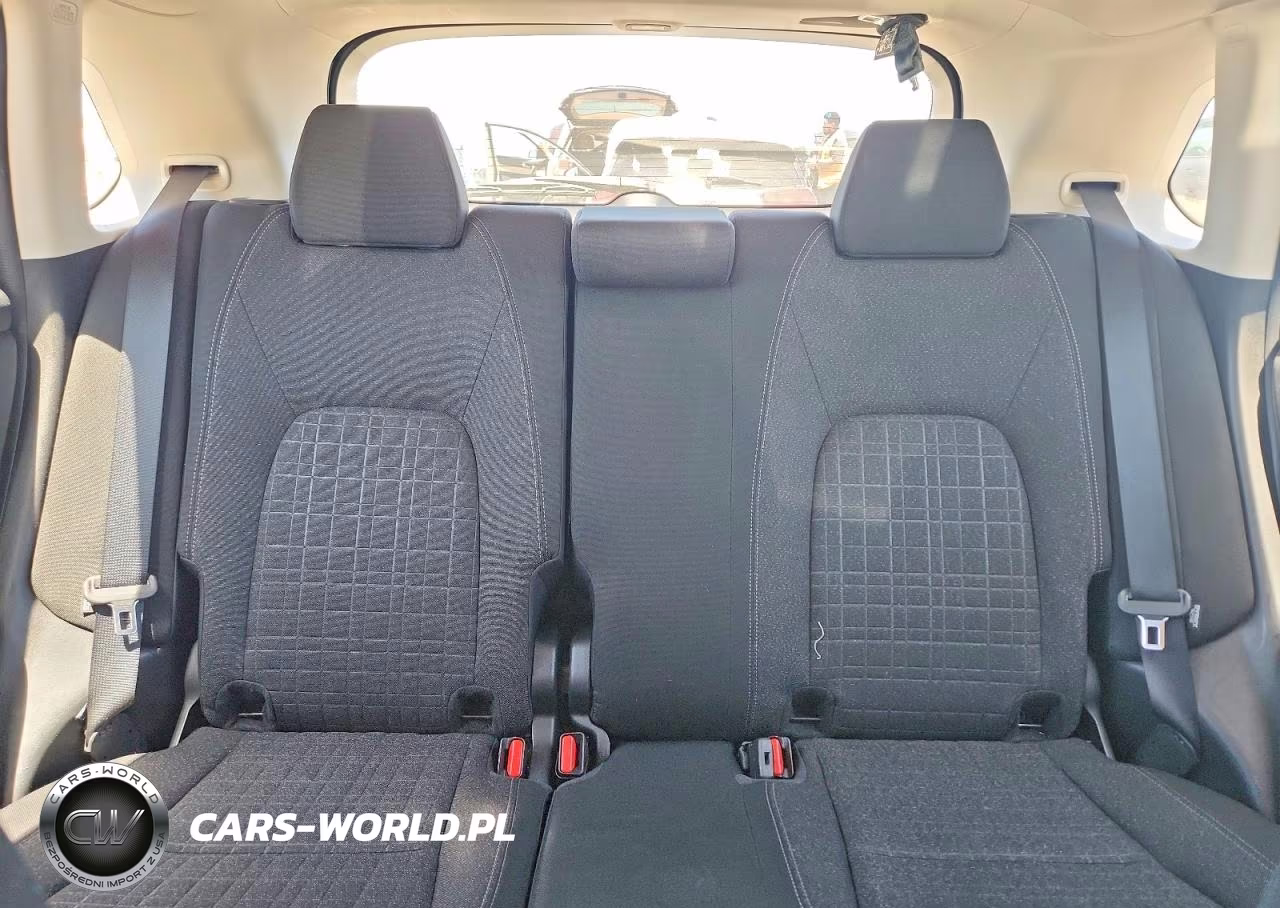 2023 Honda Hr-V Lx VIN:3CZRZ2H3XPM711116 - 10