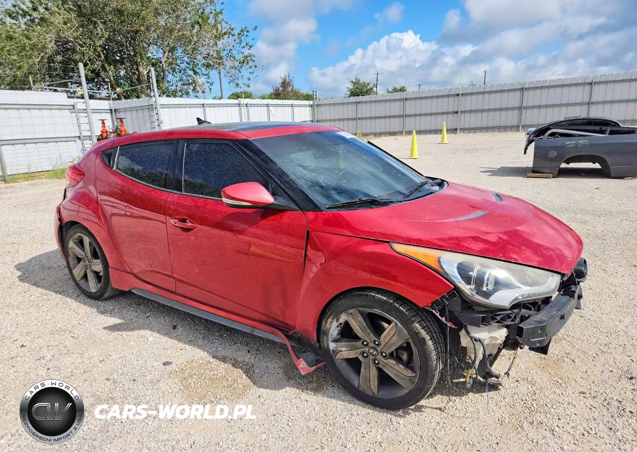 2015 Hyundai Veloster Turbo VIN:KMHTC6AE7FU217348 - 4