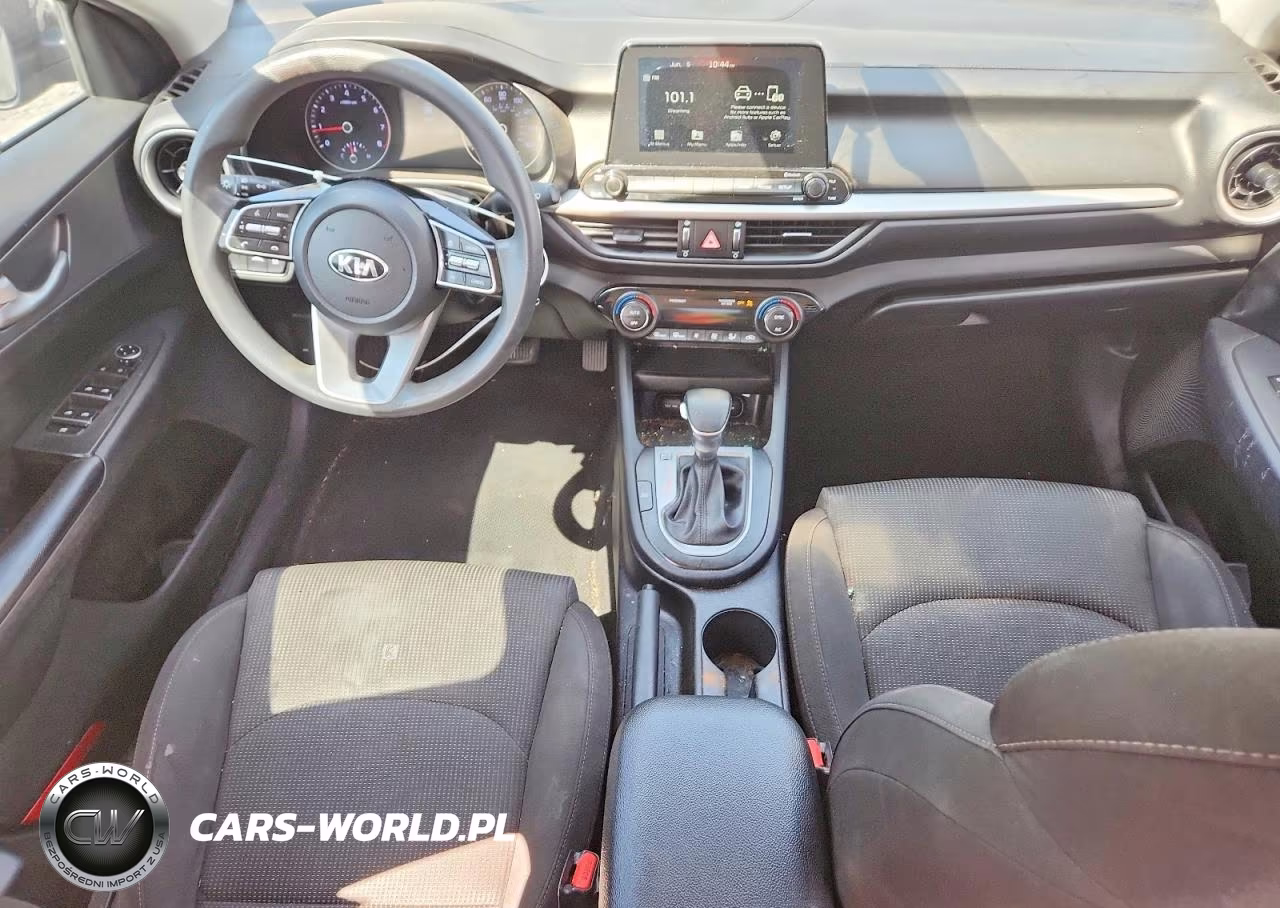 2019 Kia Forte Lxs VIN:3KPF24AD8KE017569 - 8