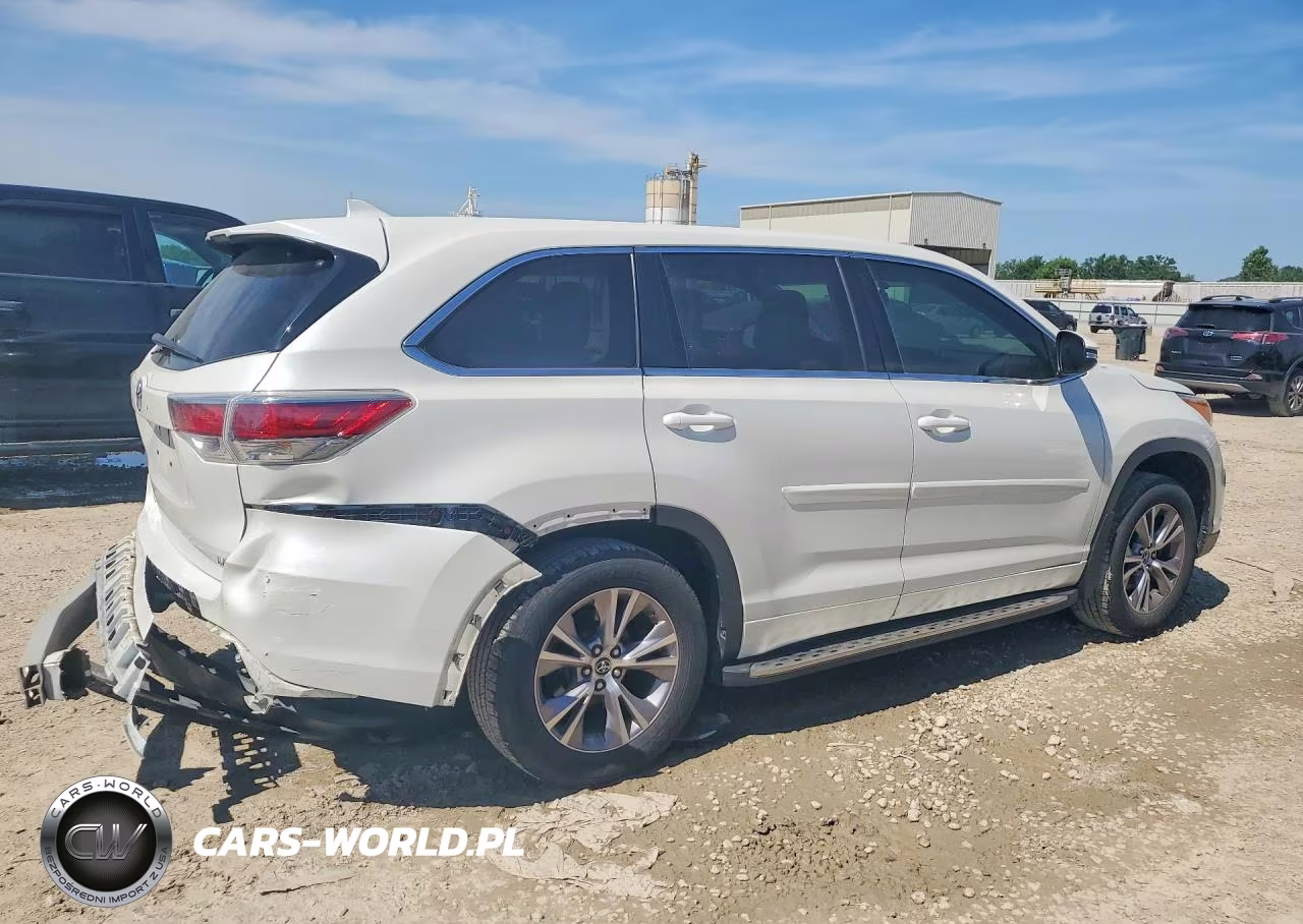2016 Toyota Highlander Le Plus VIN:5TDZKRFH1GS140665 - 3