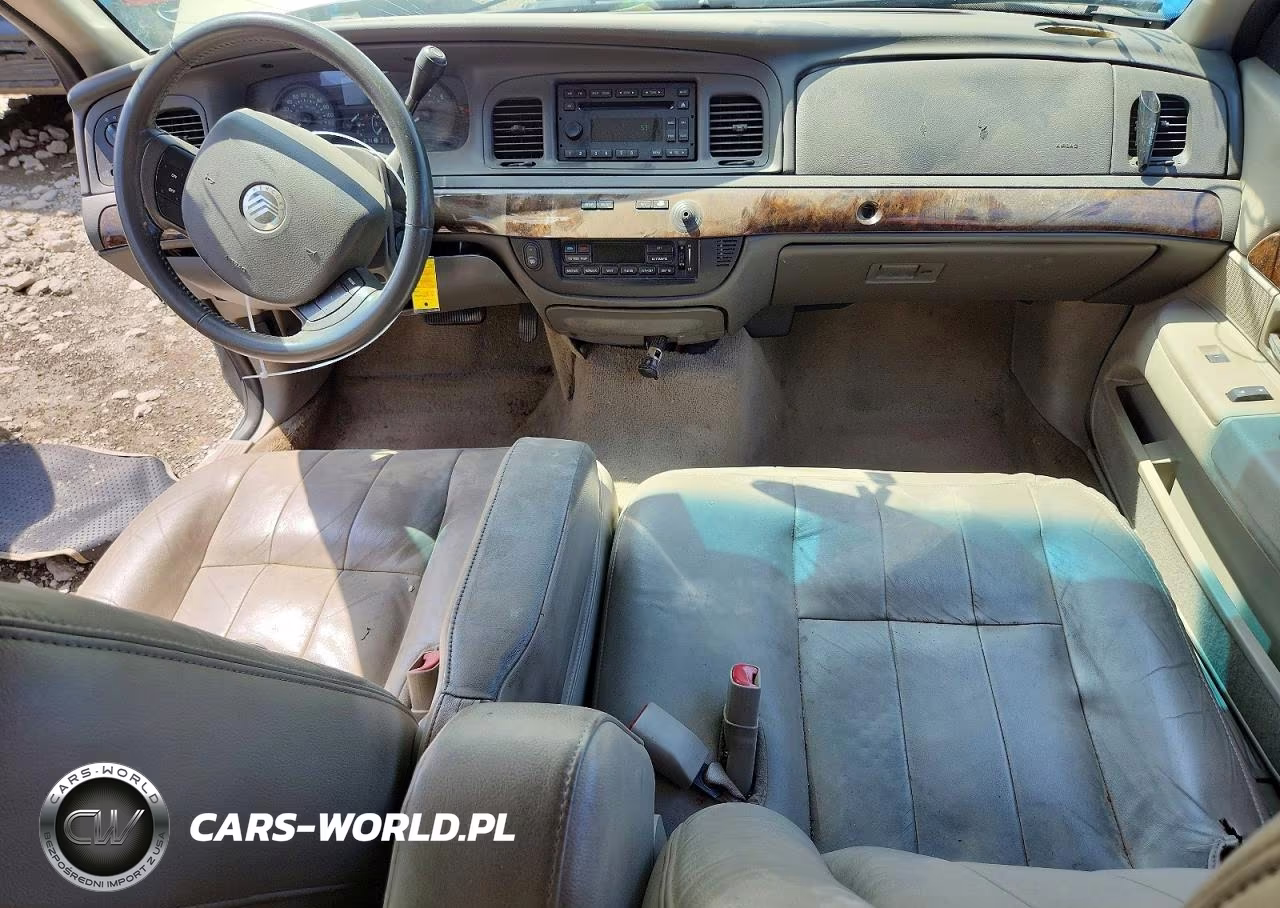 2010 Mercury Grand Marquis Ls VIN:2MEBM7FV2AX634632 - 8