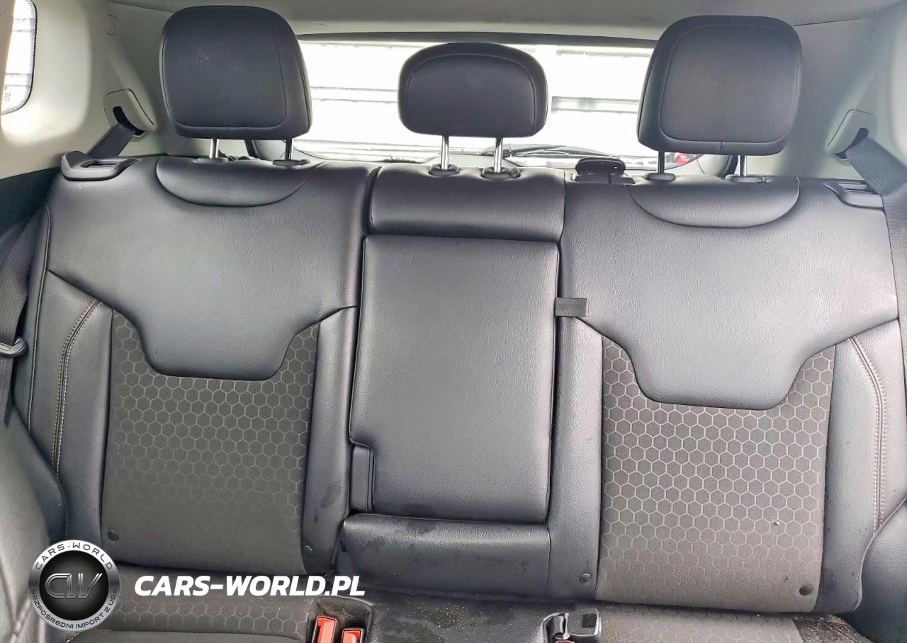 2021 Jeep Compass Latitude VIN:3C4NJCBB9MT585558 - 10