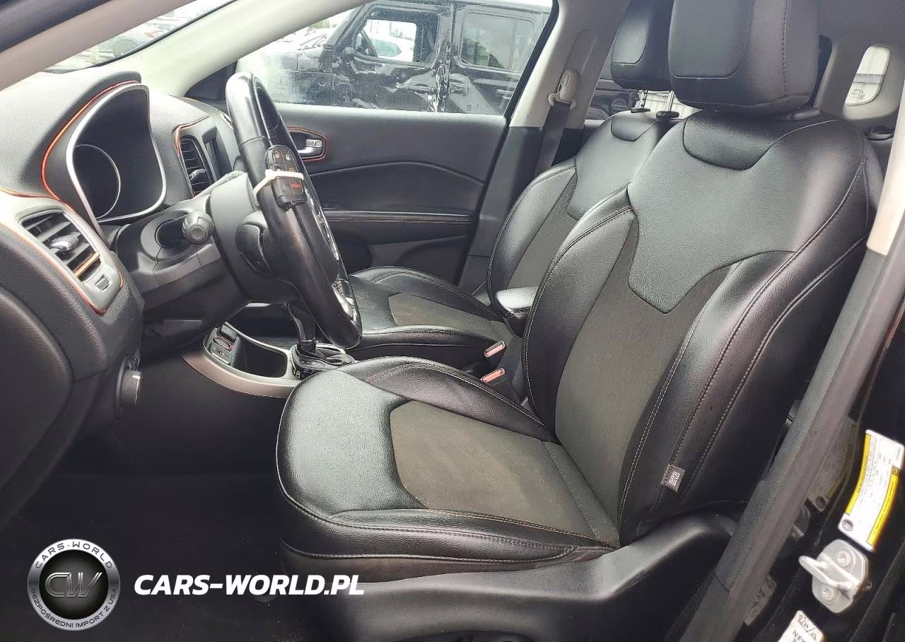 2021 Jeep Compass Latitude VIN:3C4NJCBB9MT585558 - 7