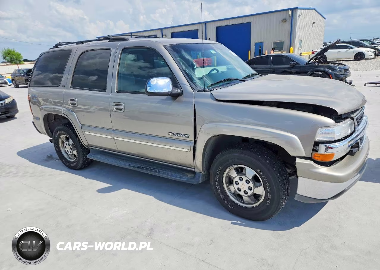 2002 Chevrolet Tahoe C1500 VIN:1GNEC13Z22R159587 - 4