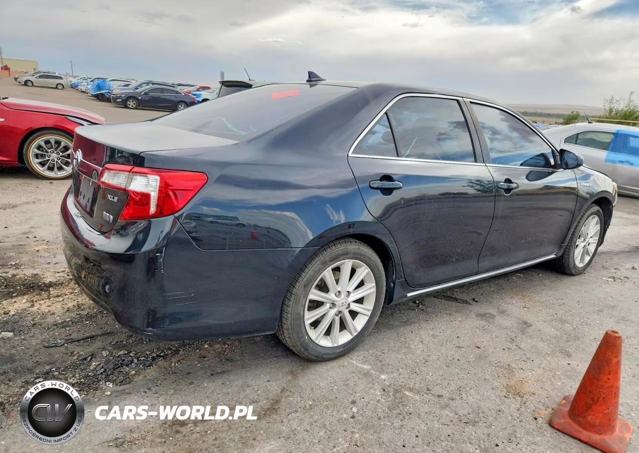 2012 Toyota Camry Hybrid Xle VIN:4T1BD1FK2CU004071 - 3