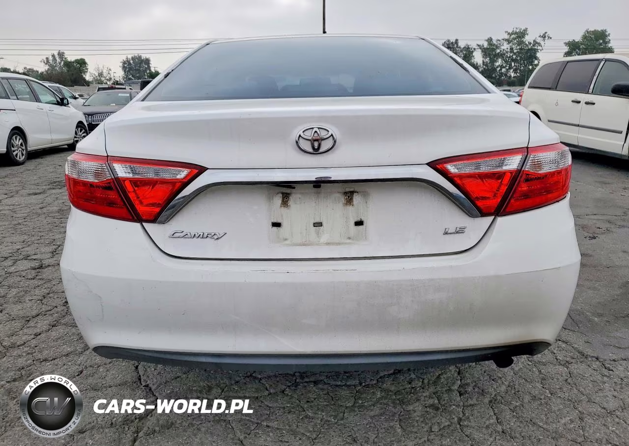 2015 Toyota Camry Le VIN:4T1BF1FK0FU967159 - 6