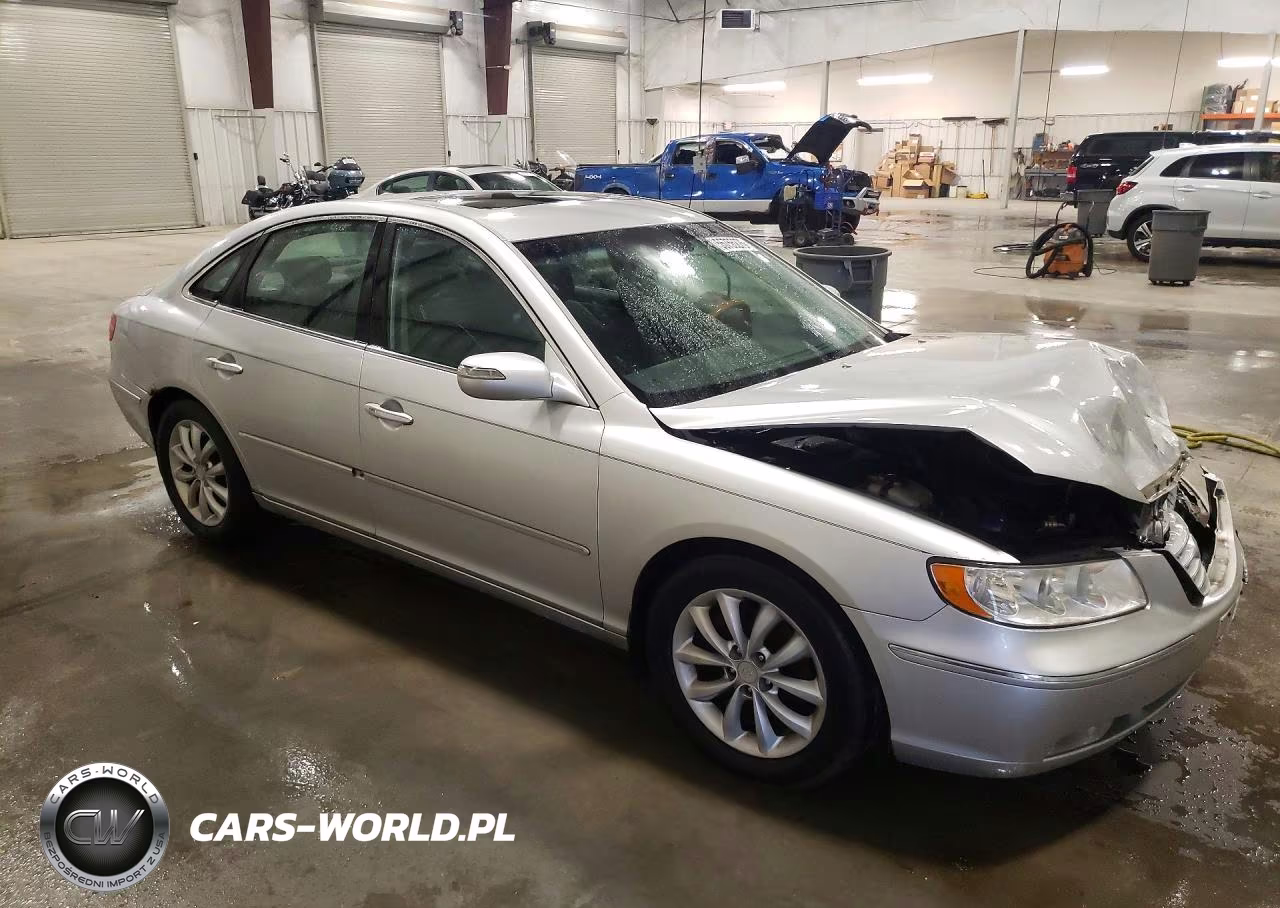 2008 Hyundai Azera Limited VIN:KMHFC46F88A256831 - 4