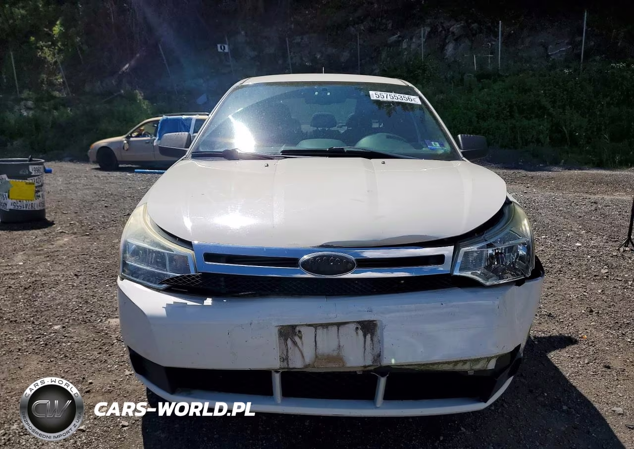 2010 Ford Focus Se VIN:1FAHP3FN8AW266132 - 5