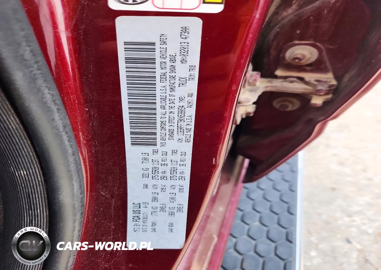 2019 Ram 1500 VIN:1C6SRFFT9KN538034 - 12