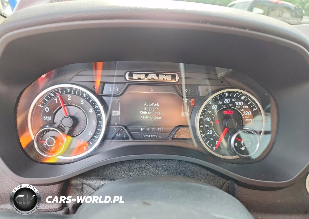 2019 Ram 1500 VIN:1C6SRFFT9KN538034 - 9