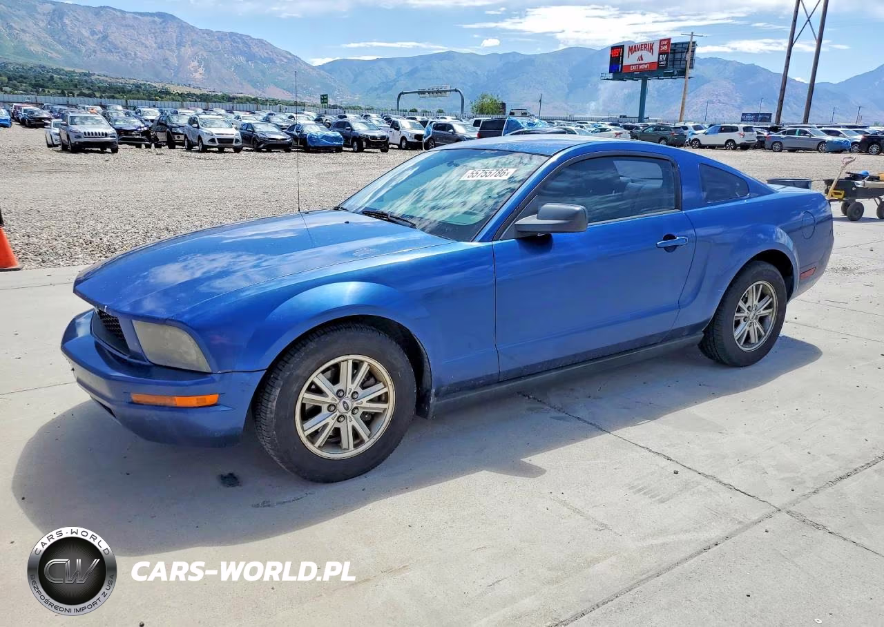 2006 Ford Mustang 2 Door Coupe – zdjęcie 1 z 12