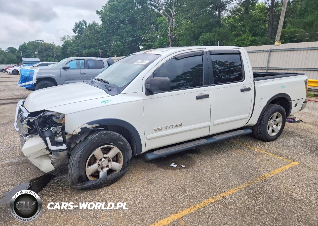 2015 Nissan Titan Sv