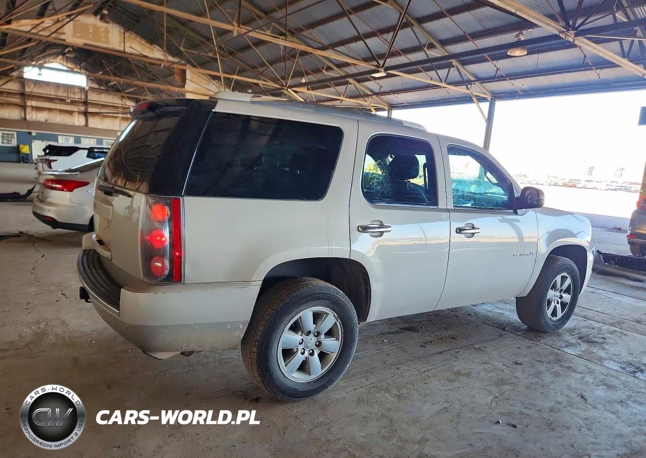 2007 GMC Yukon Denali VIN:1GKFK63887J306994 - 3