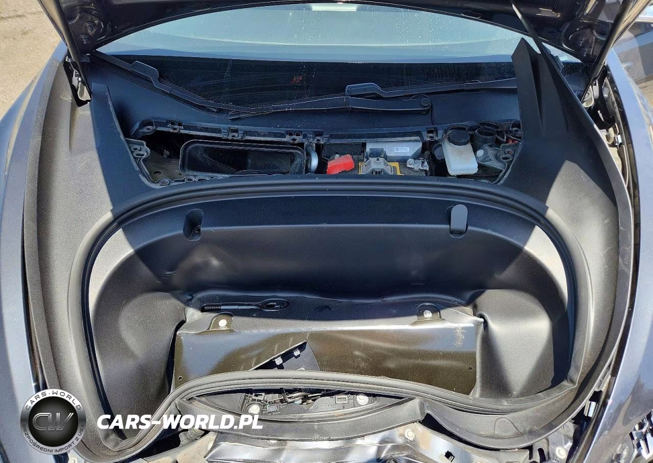 2018 Tesla Model 3 VIN:5YJ3E1EA3JF052750 - 11
