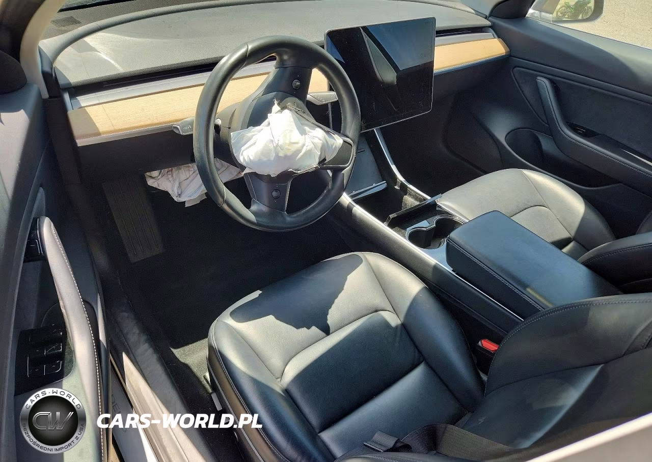 2018 Tesla Model 3 VIN:5YJ3E1EA3JF052750 - 8