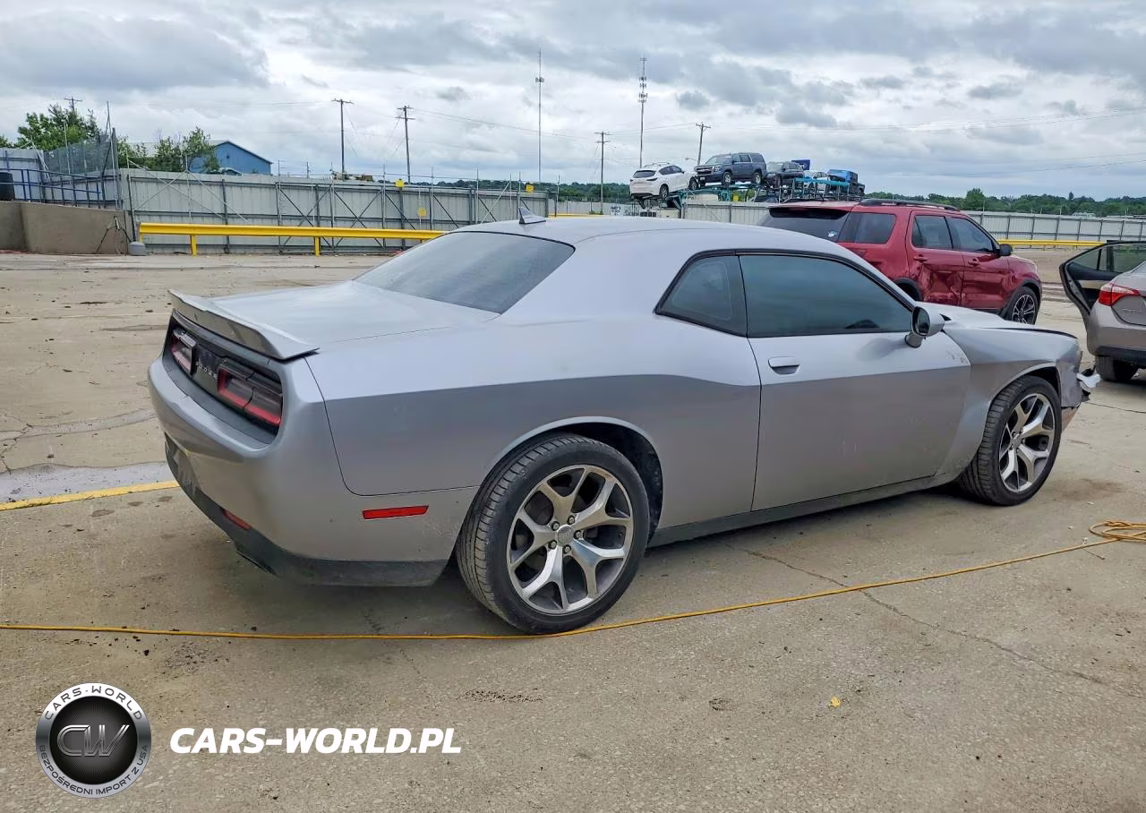 2015 Dodge Challenger Sxt Plus VIN:2C3CDZBG2FH728251 - 3