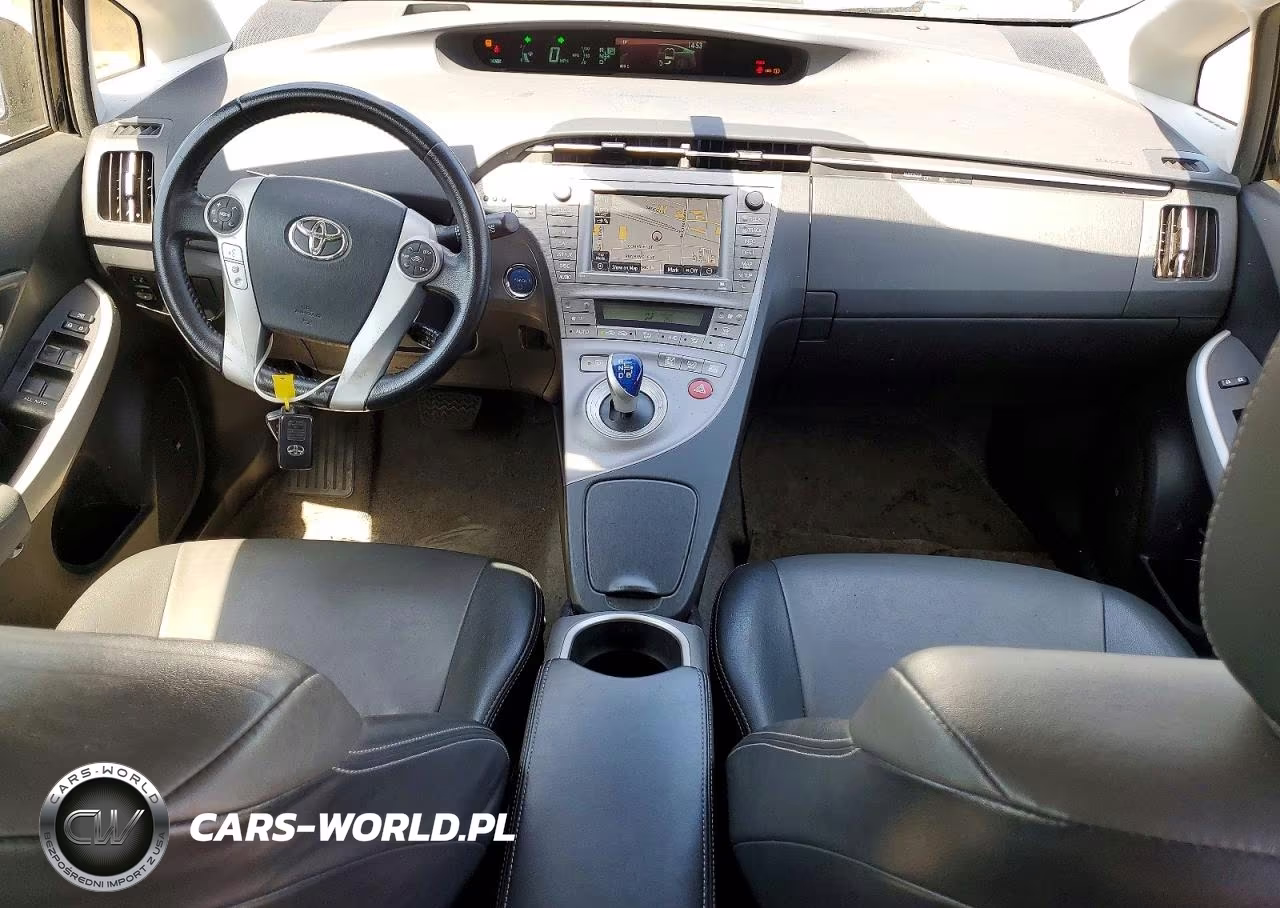 2014 Toyota Prius Four VIN:JTDKN3DU2E1739672 - 8