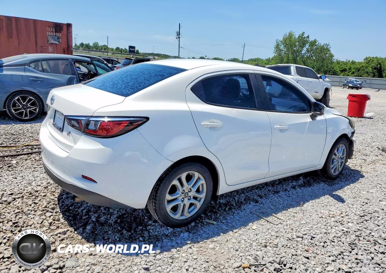 2018 Toyota Yaris Ia Base VIN:3MYDLBYV6JY314748 - 3