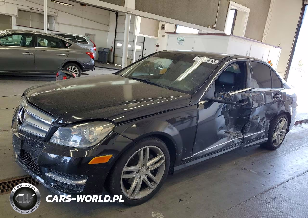 2013 Mercedes-Benz C 250