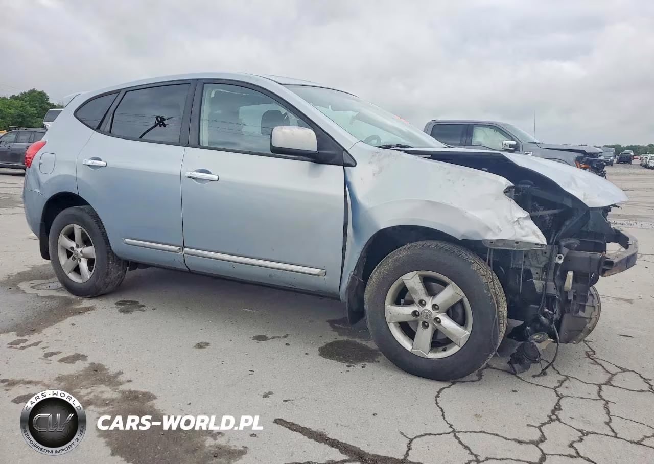2013 Nissan Rogue S VIN:JN8AS5MV5DW115699 - 4