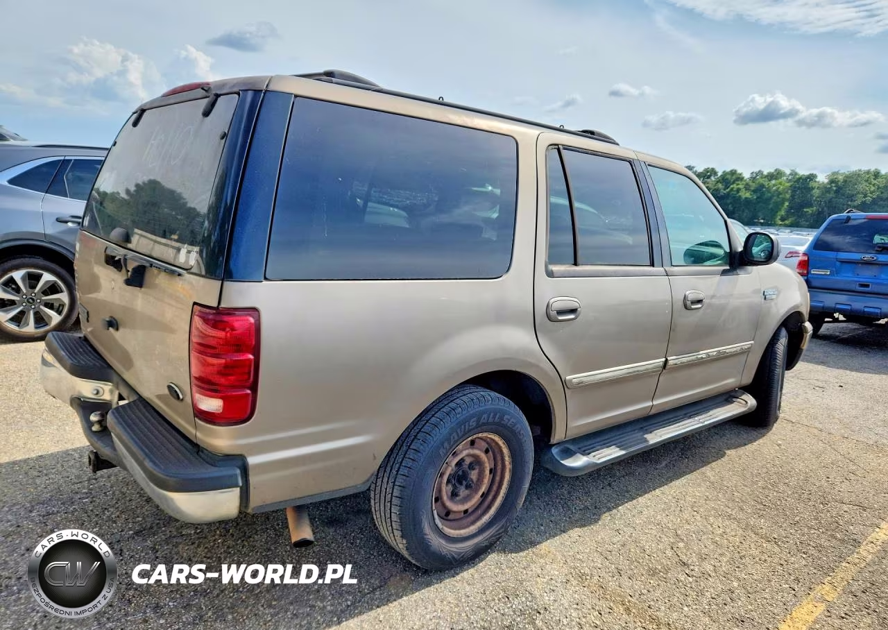 2001 Ford Expedition Xlt VIN:1FMRU15W71LB81009 - 3