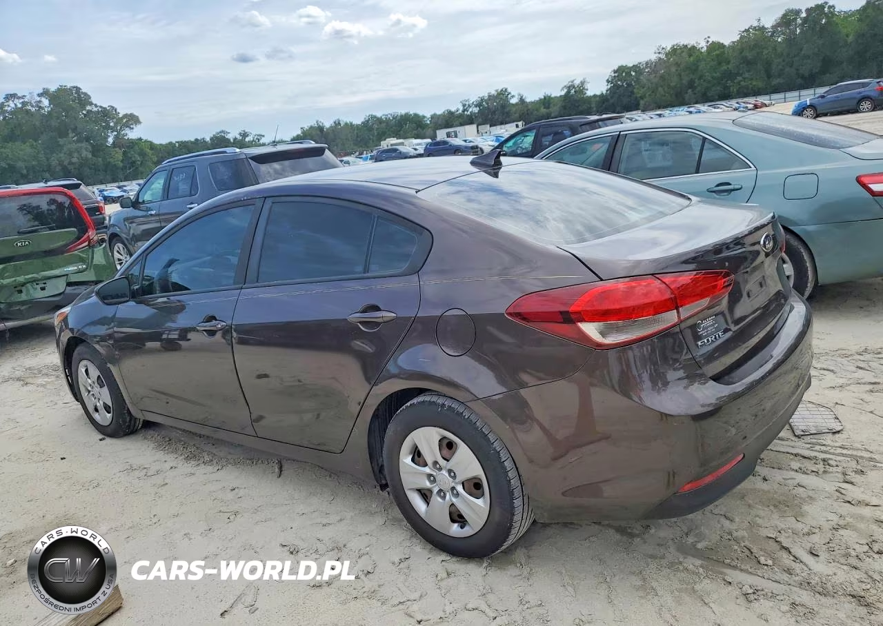 2018 Kia Forte Lx VIN:3KPFL4A77JE176914 - 2