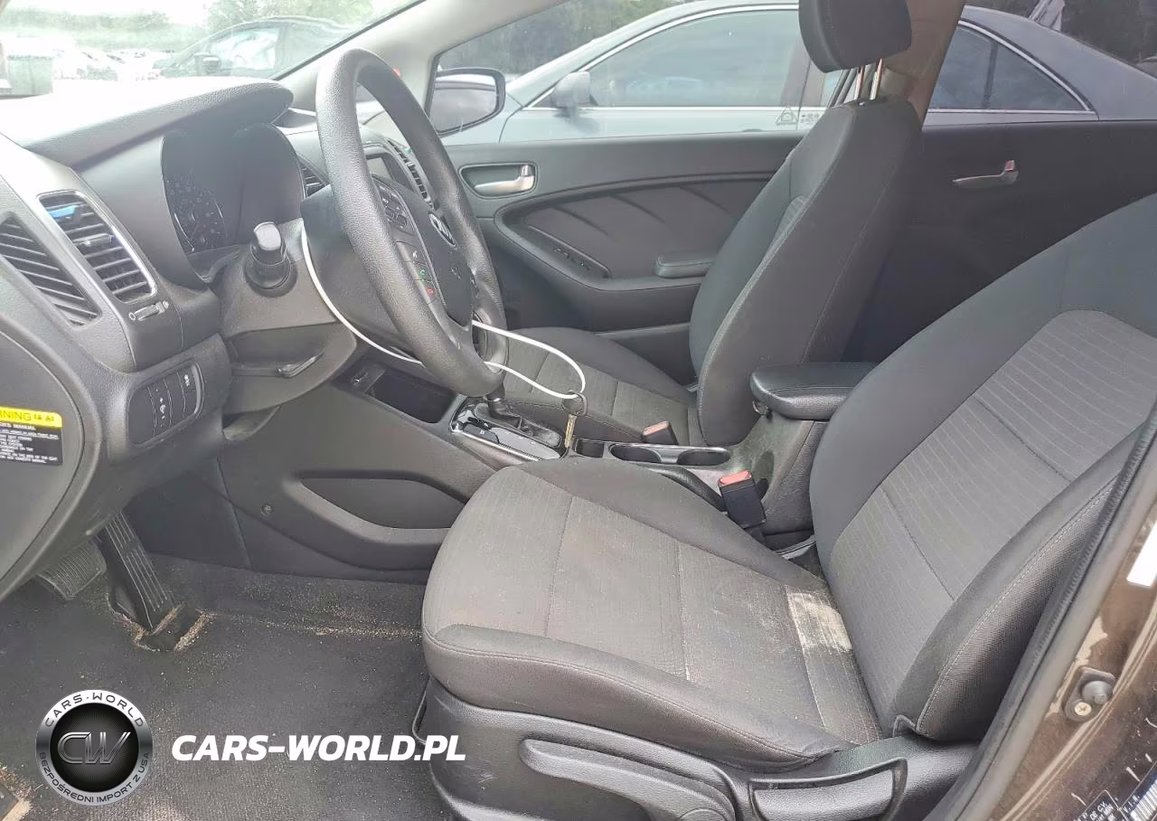 2018 Kia Forte Lx VIN:3KPFL4A77JE176914 - 7