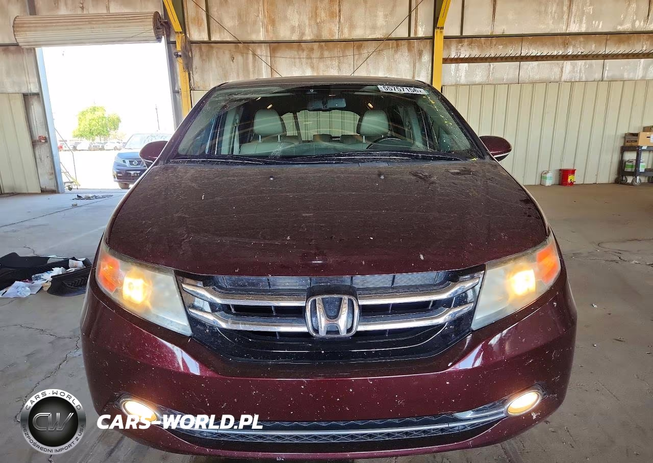 2015 Honda Odyssey Touring VIN:5FNRL5H92FB050701 - 5