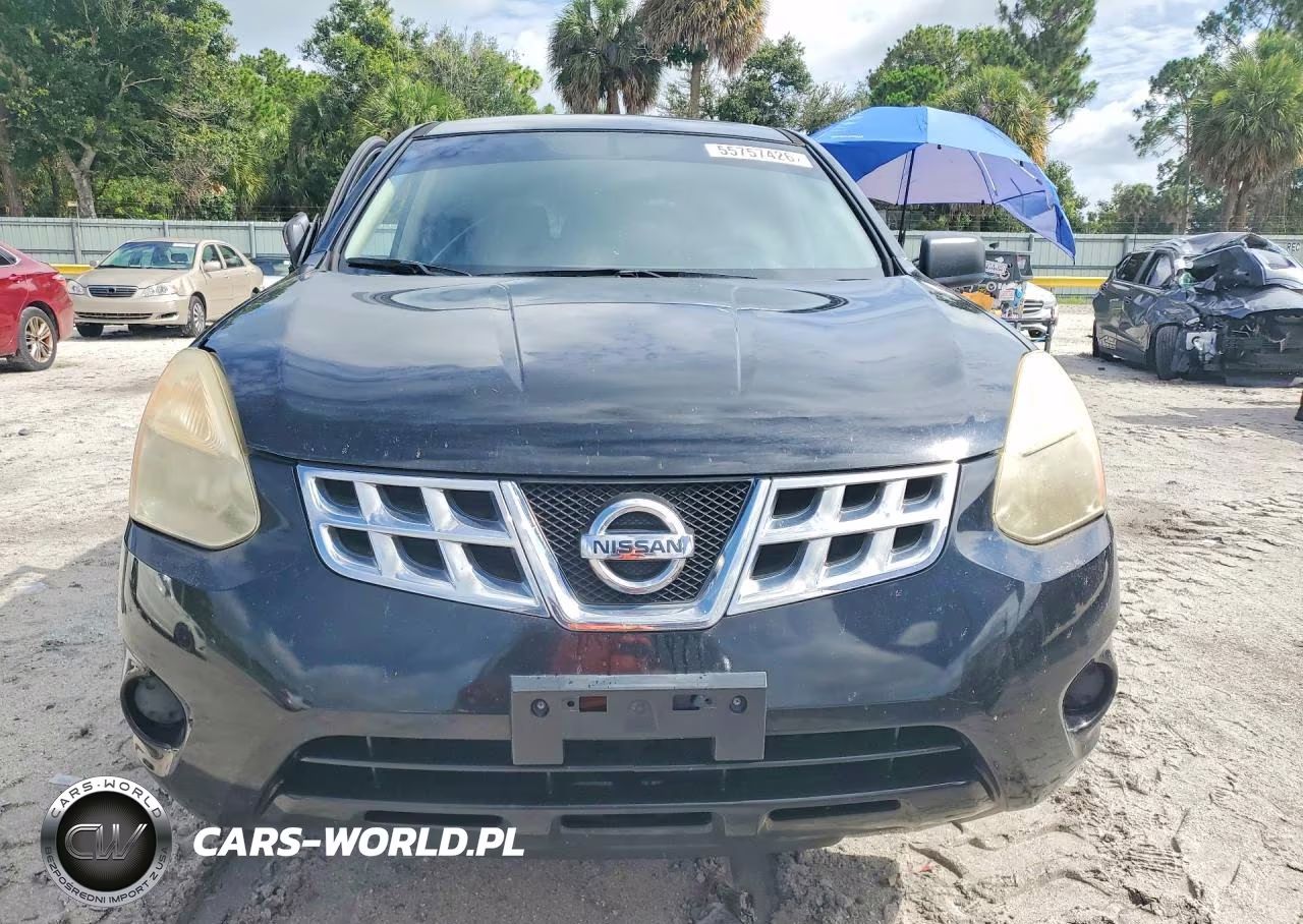 2013 Nissan Rogue S VIN:JN8AS5MT4DW505613 - 5