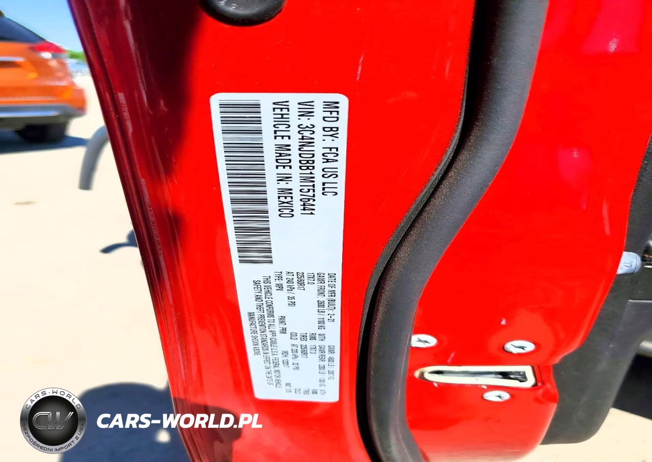 2021 Jeep Compass Latitude VIN:3C4NJDBB1MT576441 - 13