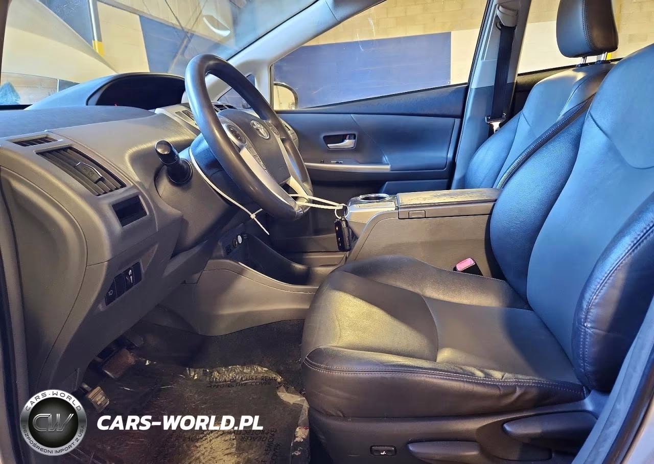 2012 Toyota Prius V Five VIN:JTDZN3EU1C3056344 - 7