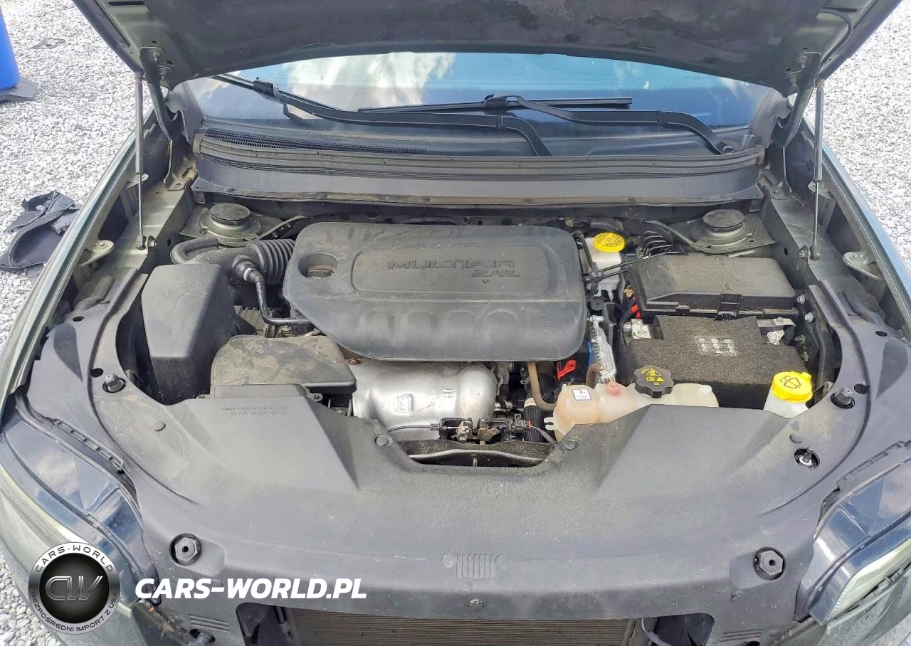 2021 Jeep Cherokee Latitude Plus VIN:1C4PJLLB6MD116053 - 12