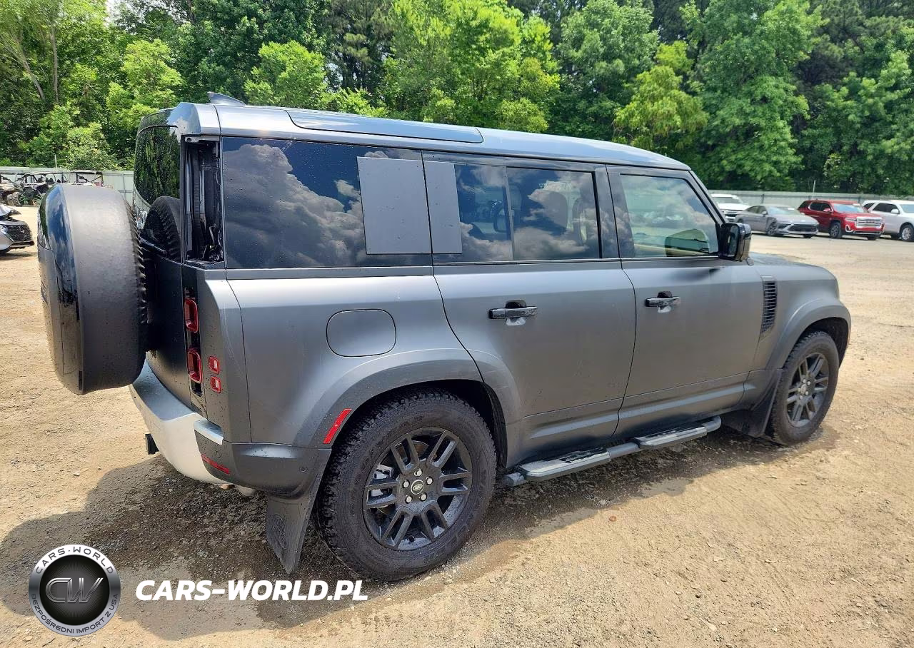 2025 Land Rover Defender 110 S VIN:SALEJ7EX3S2366374 - 3
