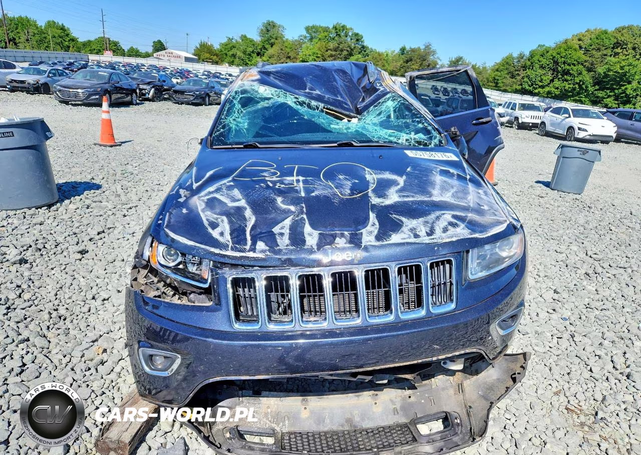 2016 Jeep Grand Cherokee Laredo VIN:1C4RJEAG0GC382584 - 5