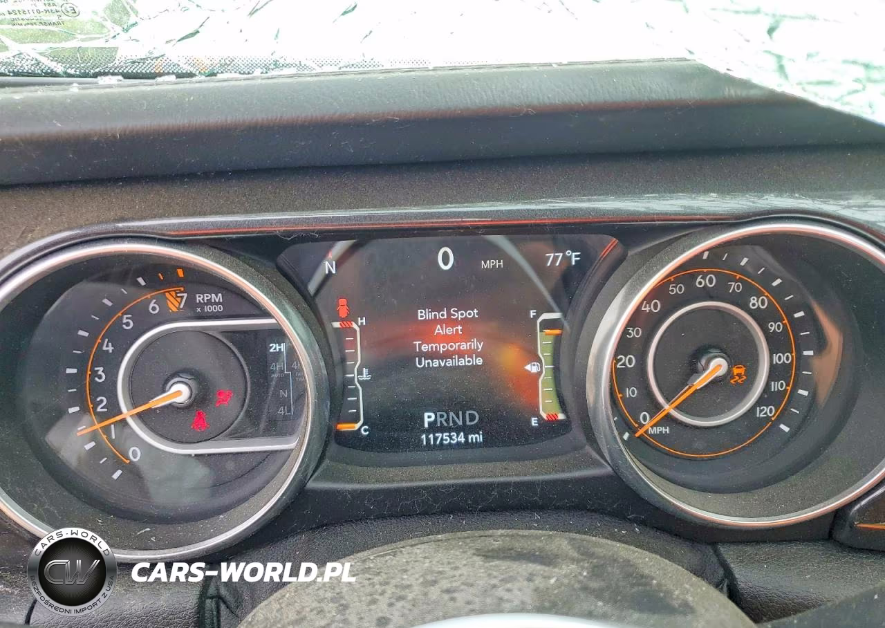 2020 Jeep Wrangler Unlimited Sahara VIN:1C4HJXEG9LW261417 - 9