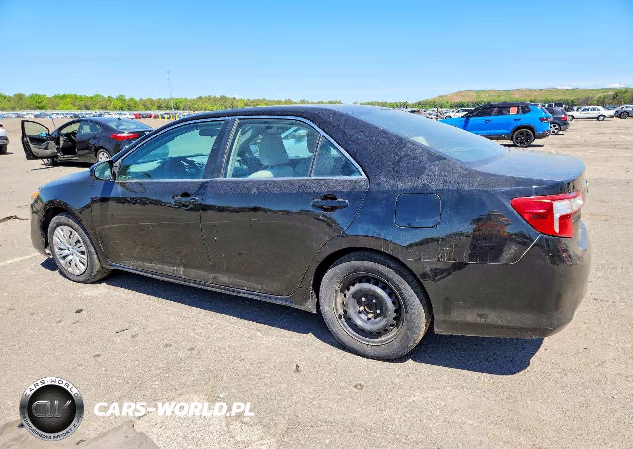 2013 Toyota Camry Hybrid Le VIN:4T1BD1FK7DU090527 - 2