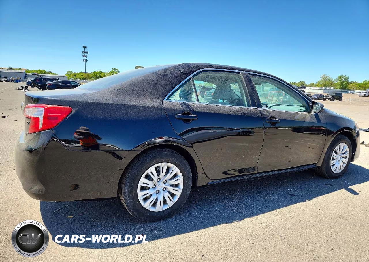 2013 Toyota Camry Hybrid Le VIN:4T1BD1FK7DU090527 - 3