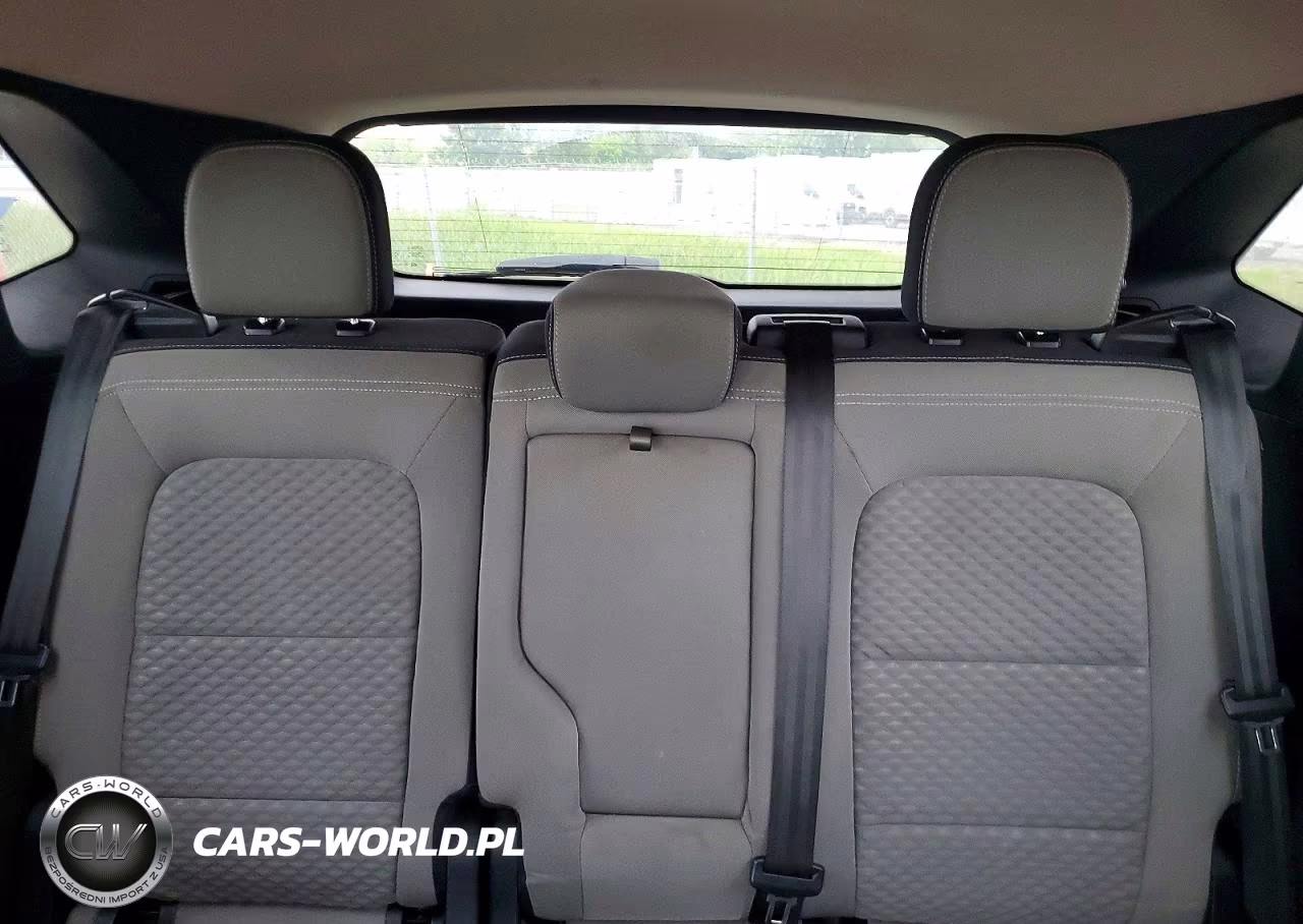 2020 Ford Escape Se VIN:1FMCU0G66LUC33739 - 10