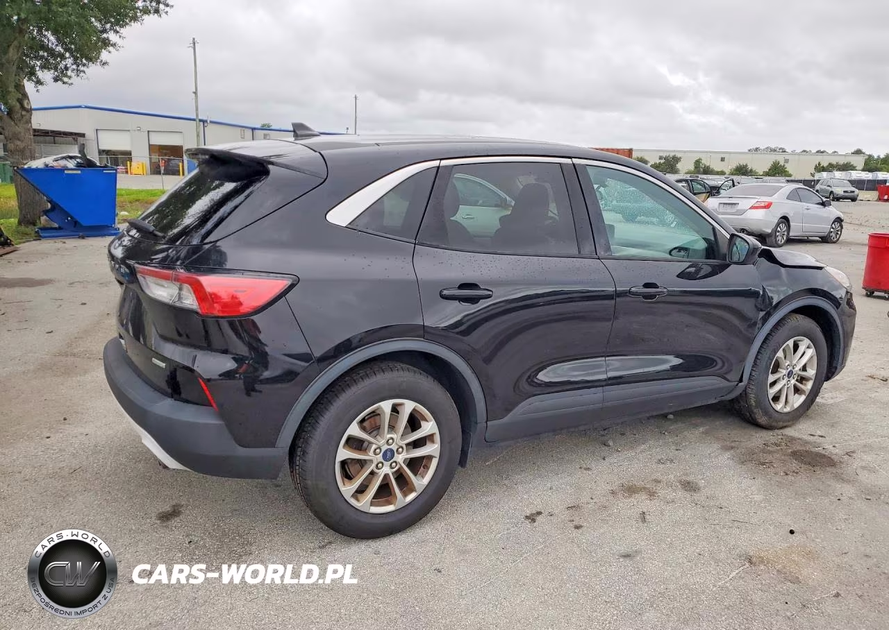 2020 Ford Escape Se VIN:1FMCU0G66LUC33739 - 3