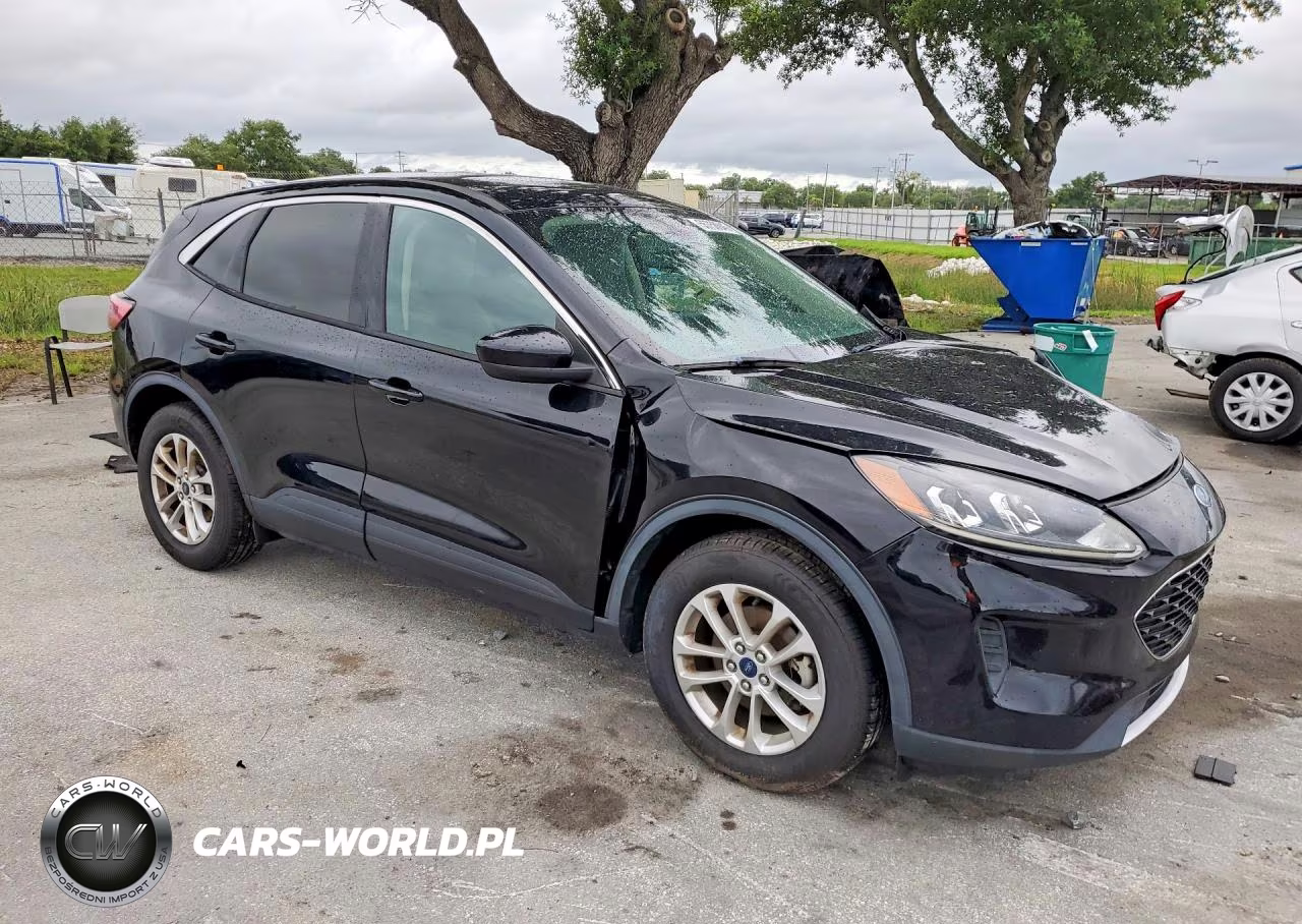 2020 Ford Escape Se VIN:1FMCU0G66LUC33739 - 4