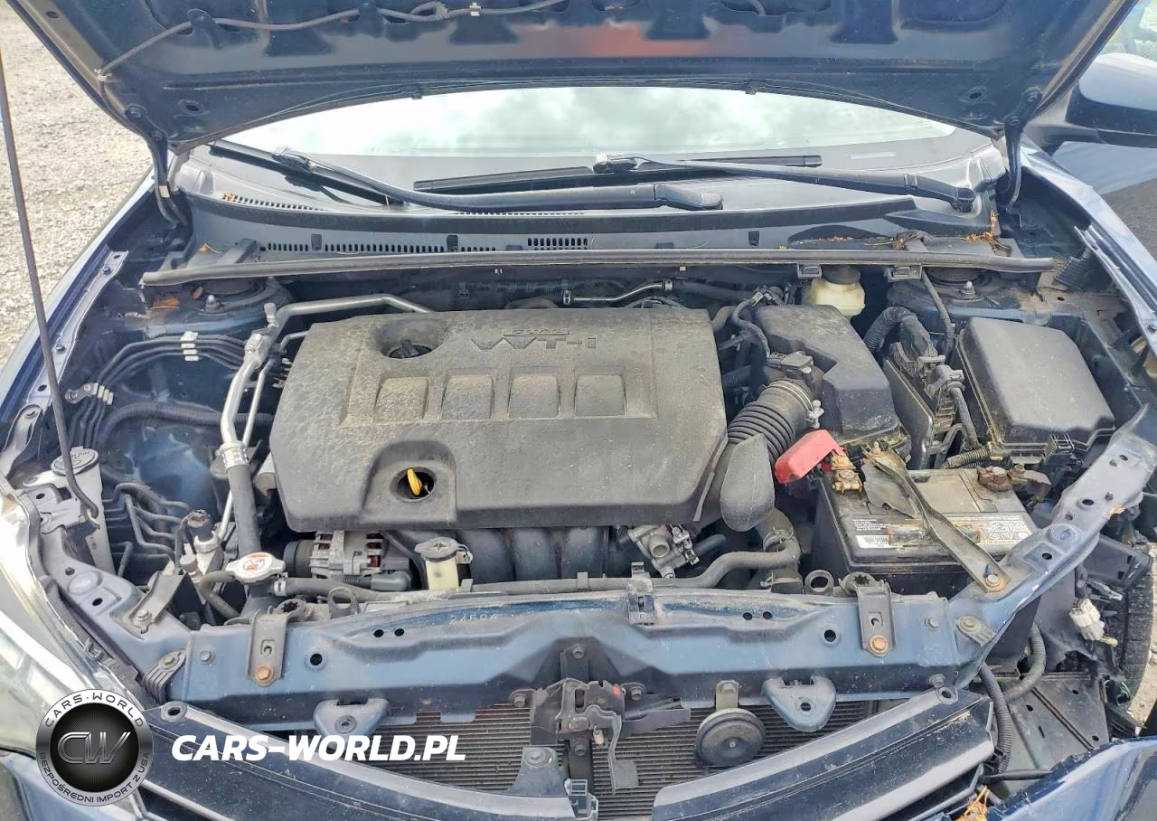 2018 Toyota Corolla Le VIN:5YFBURHE6JP849963 - 11