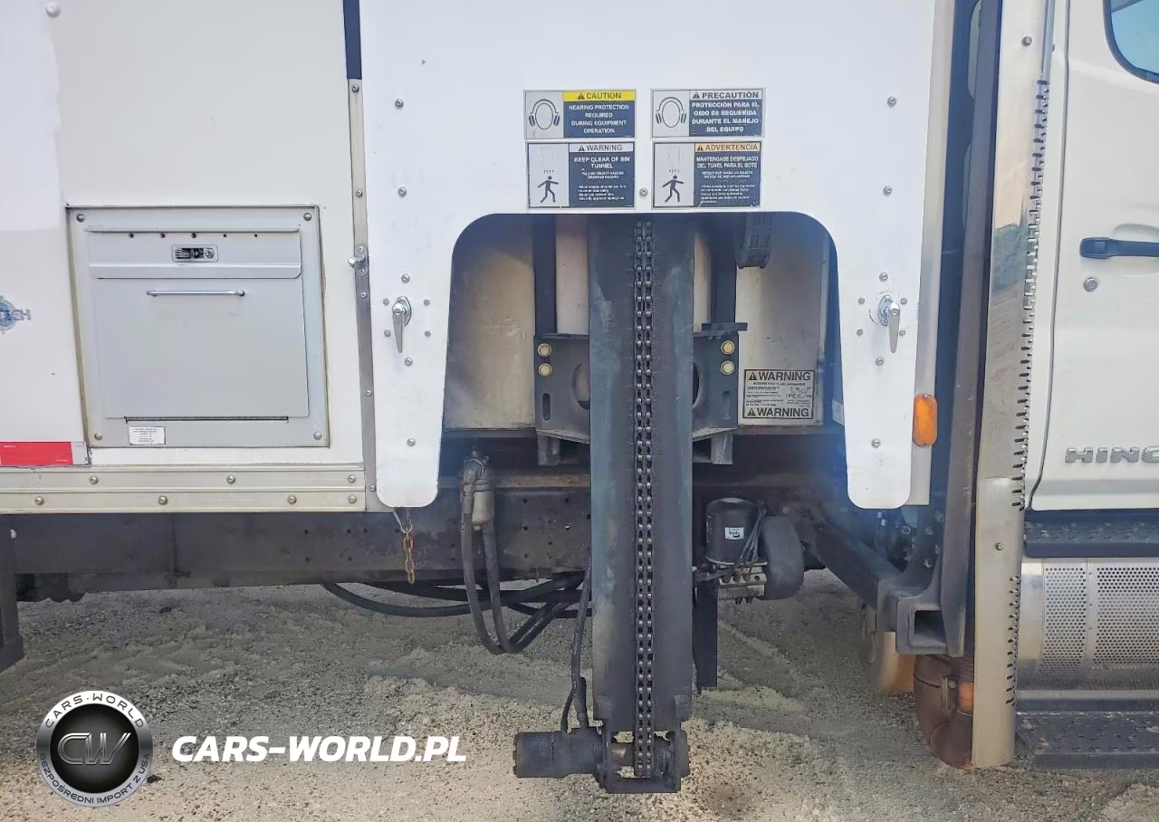 2013 Hino 338 Box Truck VIN:5PVNV8JT9D4S52505 - 9