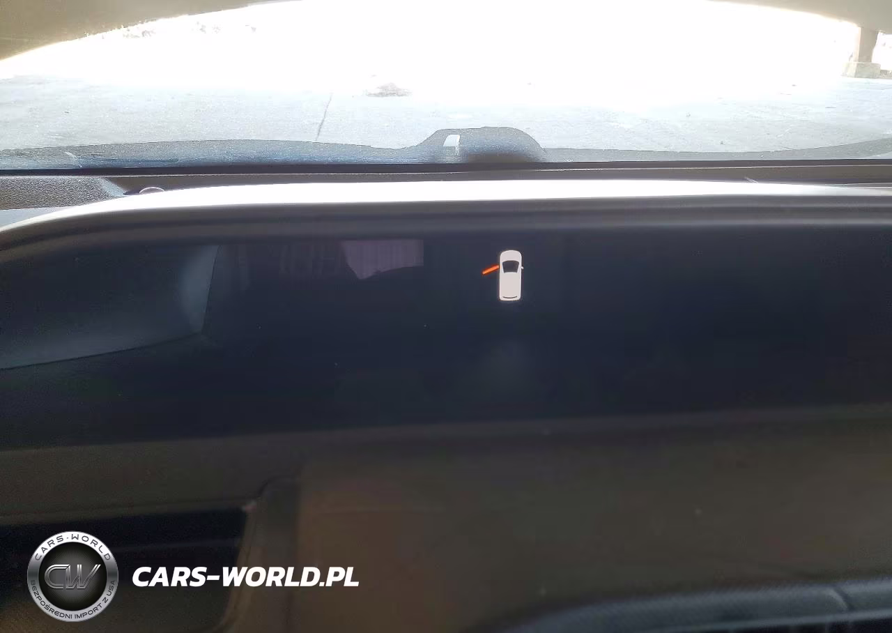 2014 Toyota Prius C One VIN:JTDKDTB37E1068545 - 9