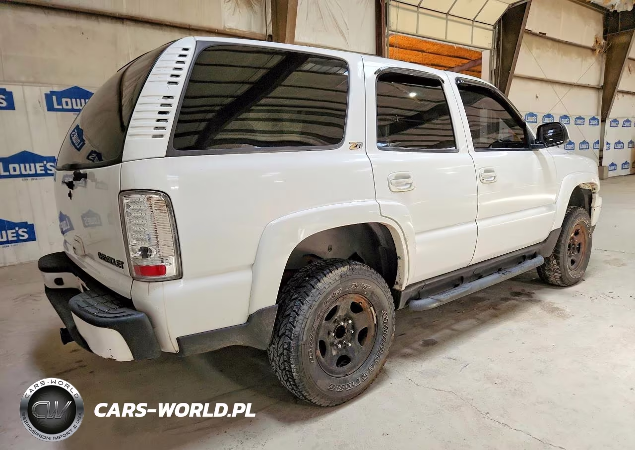 2003 Chevrolet Tahoe K1500 VIN:1GNEK13Z63R256053 - 3