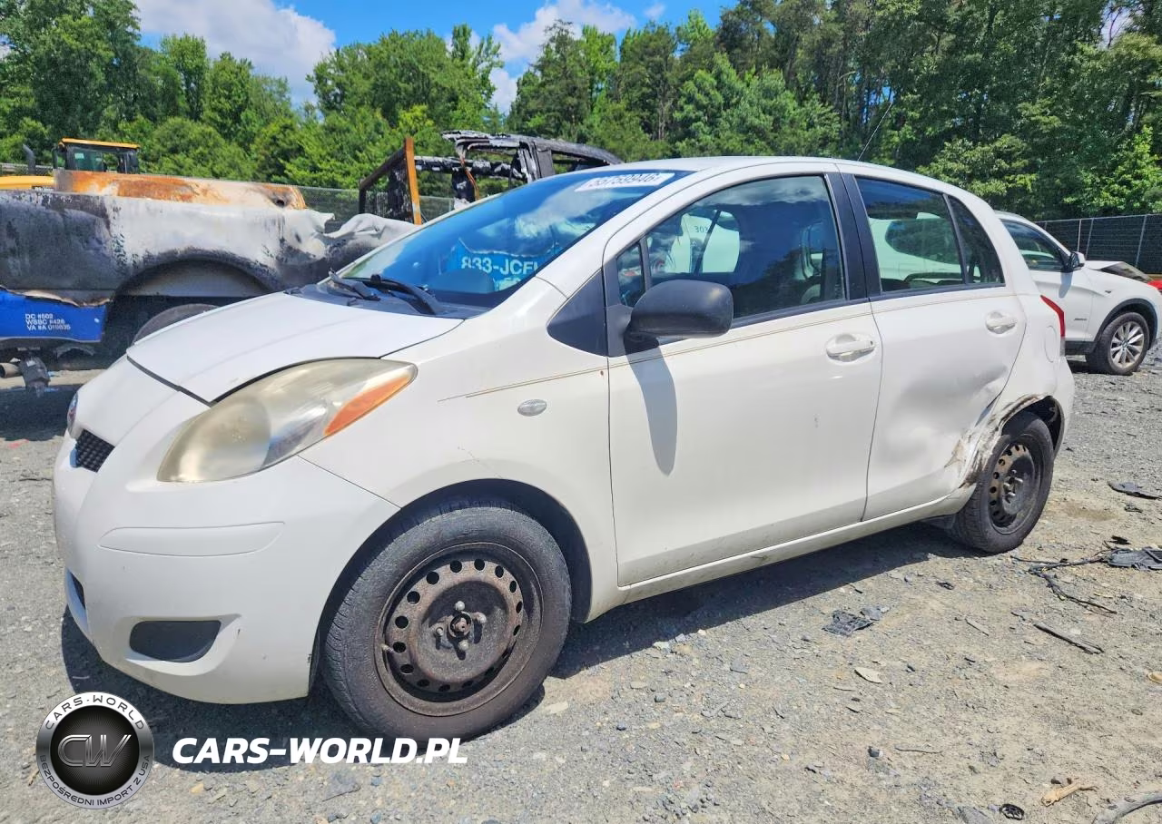 2009 Toyota Yaris Base – zdjęcie 1 z 12