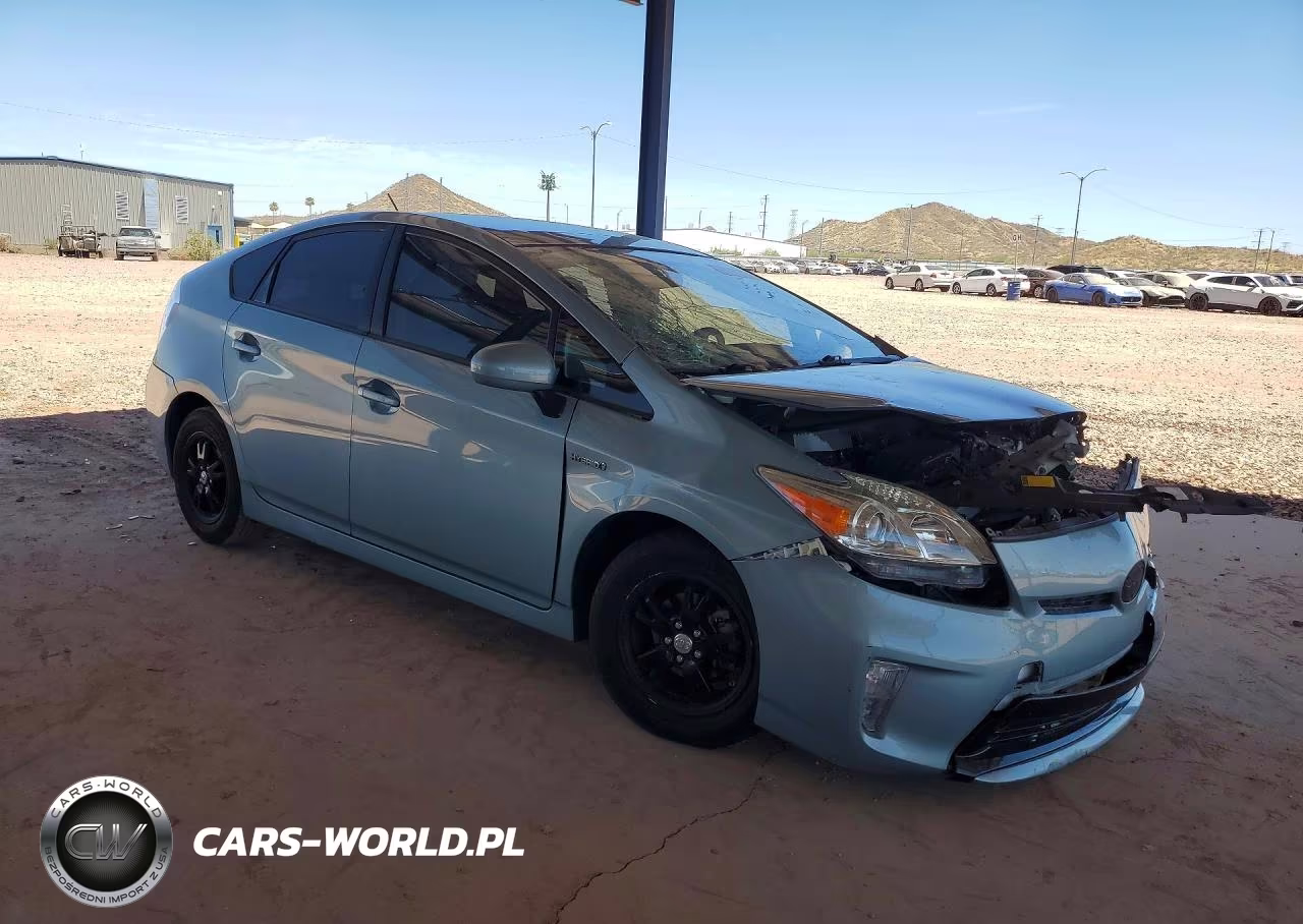 2015 Toyota Prius Three VIN:JTDKN3DU5F1946056 - 4
