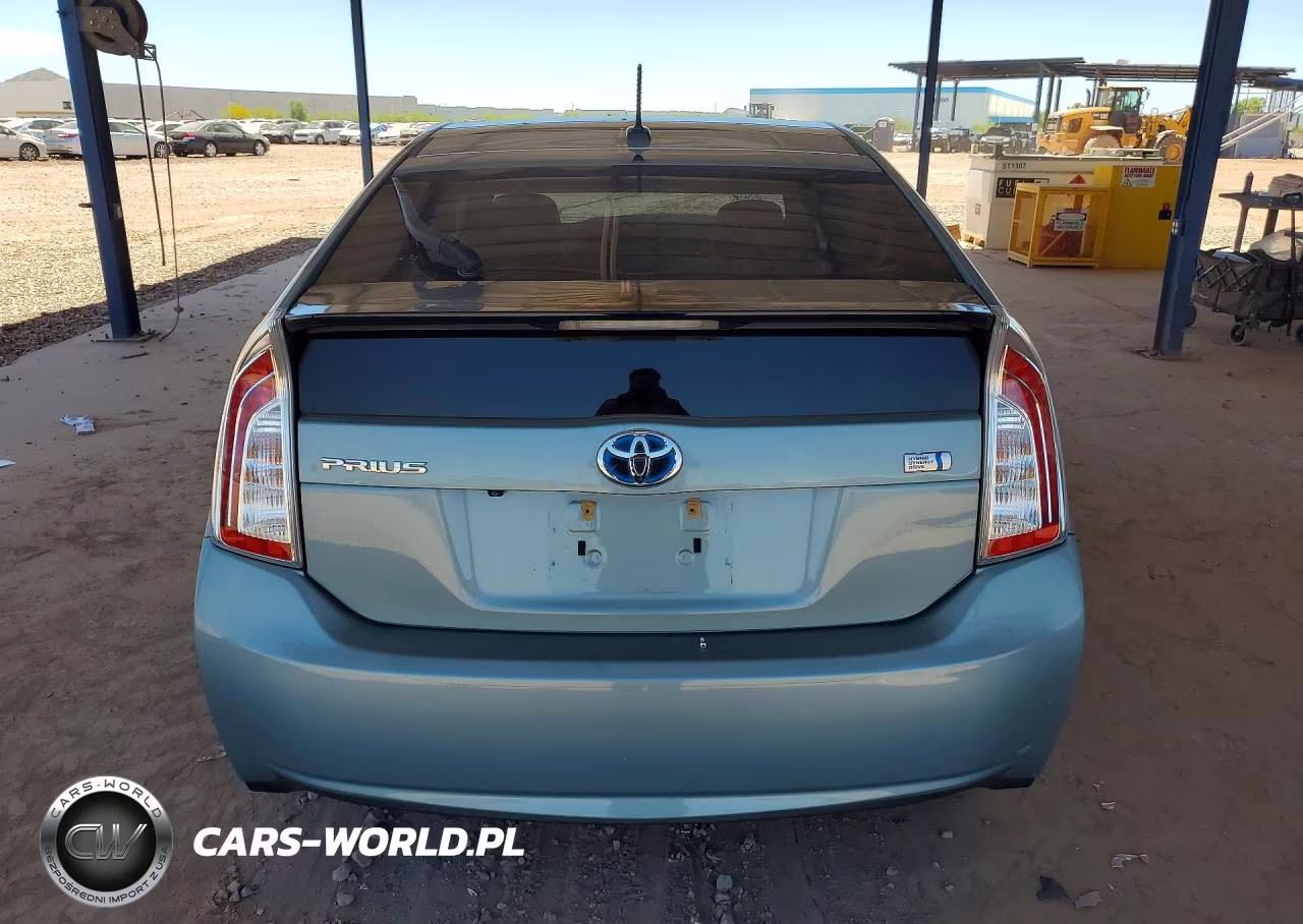 2015 Toyota Prius Three VIN:JTDKN3DU5F1946056 - 6